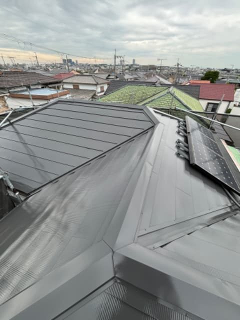 屋根塗装完了