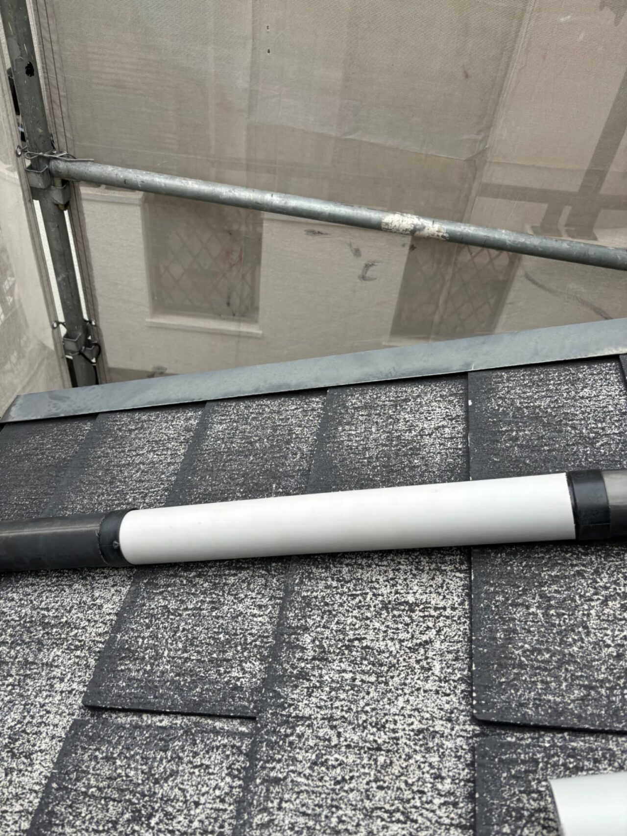 雨樋割れ交換